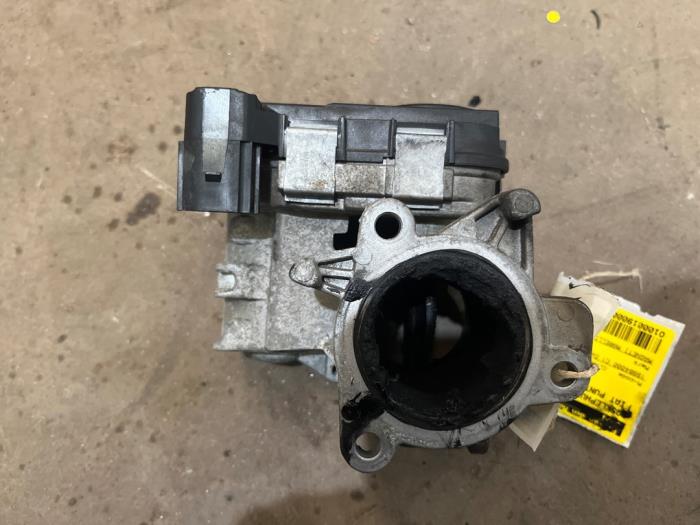 Gebrauchte Drosselklappengehäuse Fiat Punto Evo (199) 1.3 JTD Multijet 85 16V Euro 5 Preis € 25,00 Margenregelung angeboten von F. van den Mosselaar autodemontage