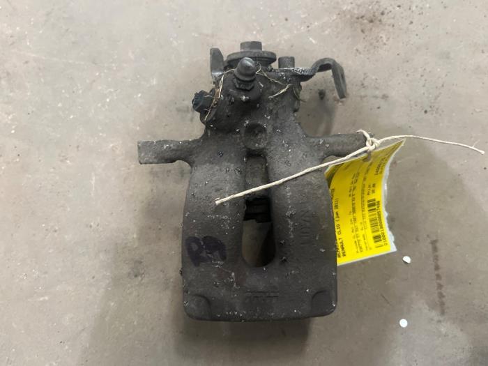 Gebrauchte Bremszange rechts hinten Renault Clio III Estate/Grandtour (KR) 1.5 dCi FAP Preis € 35,00 Margenregelung angeboten von F. van den Mosselaar autodemontage