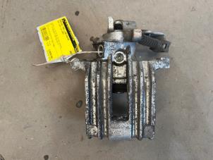 Used Rear brake calliper, left Seat Leon (1M1) 1.6 16V Price € 35,00 Margin scheme offered by F. van den Mosselaar autodemontage