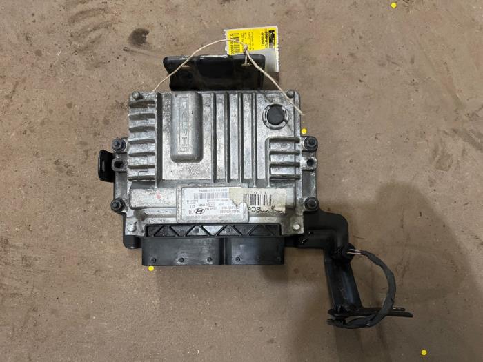Used Engine management computer Hyundai i20 1.1 CRDi VGT 12V Price € 50,00 Margin scheme offered by F. van den Mosselaar autodemontage
