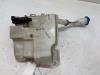 Ford Focus 3 1.0 Ti-VCT EcoBoost 12V 100 Réservoir lave-glace avant