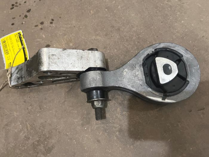 Usagé Support moteur Opel Combo 1.6 CDTI 16V Prix € 15,00 Règlement à la marge proposé par F. van den Mosselaar autodemontage