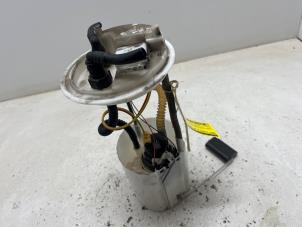 Usados Bomba eléctrica de combustible Opel Combo 1.6 CDTI 16V Precio € 25,00 Norma de margen ofrecido por F. van den Mosselaar autodemontage