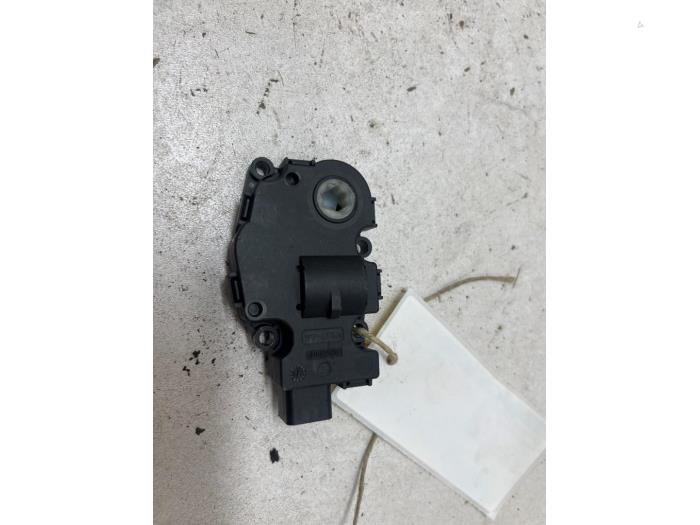 Heater valve motor BMW 3 serie 320i 16V - 26032007