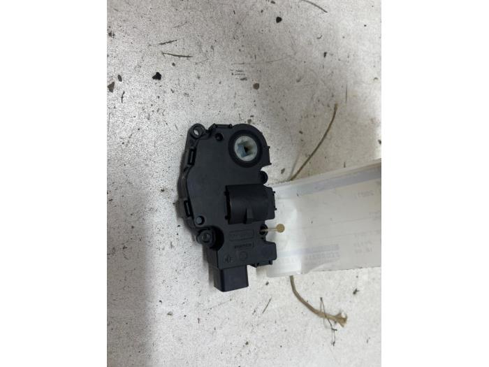 Heater valve motor BMW 3 serie 320i 16V - 26032007