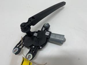 Gebrauchte Scheibenwischermotor hinten Volkswagen Polo VI (AW1) 1.0 TSI 12V Preis € 35,00 Margenregelung angeboten von F. van den Mosselaar autodemontage