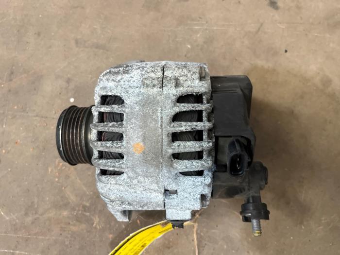 Gebrauchte Dynamo Kia Venga 1.4 CRDi 16V Preis € 50,00 Margenregelung angeboten von F. van den Mosselaar autodemontage
