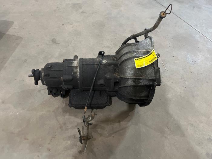 Gebrauchte Getriebe BMW 5 serie (E12) 520-4 Preis € 150,00 Margenregelung angeboten von F. van den Mosselaar autodemontage