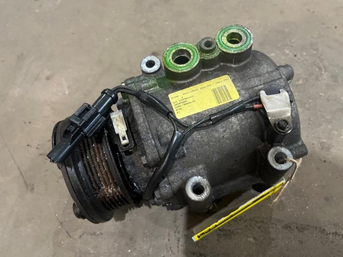 Gebrauchte Klimapumpe Ford Fiesta 5 (JD/JH) 1.3 Preis € 75,00 Margenregelung angeboten von F. van den Mosselaar autodemontage