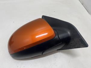 Begagnade Skärmspegel, höger Kia Picanto (BA) 1.1 12V Pris € 24,00 Marginaltabell erbjuds av F. van den Mosselaar autodemontage
