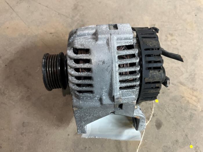 Usagé Dynamo Audi A4 (B5) 1.8 20V Prix € 20,00 Règlement à la marge proposé par F. van den Mosselaar autodemontage