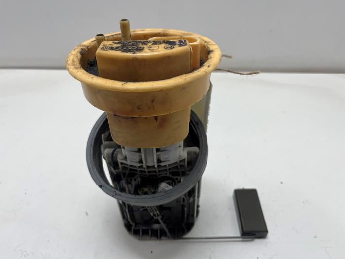 Usagé Pompe d'injection Volkswagen Polo IV (9N1/2/3) 1.9 TDI 100 Prix € 15,00 Règlement à la marge proposé par F. van den Mosselaar autodemontage