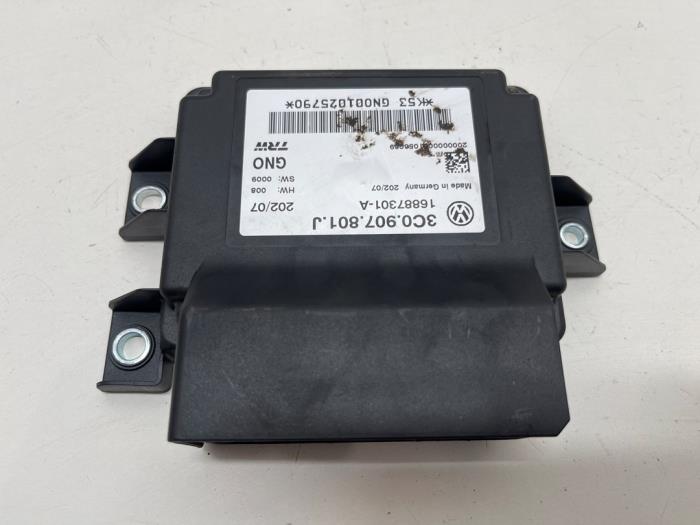 Gebrauchte Handbremse Modul Volkswagen Passat Variant (3C5) 2.0 TDI 140 Preis € 45,00 Margenregelung angeboten von F. van den Mosselaar autodemontage
