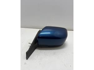 Used Wing mirror, left Mazda 5 (CR19) 2.0 CiDT 16V High Power Price € 20,00 Margin scheme offered by F. van den Mosselaar autodemontage