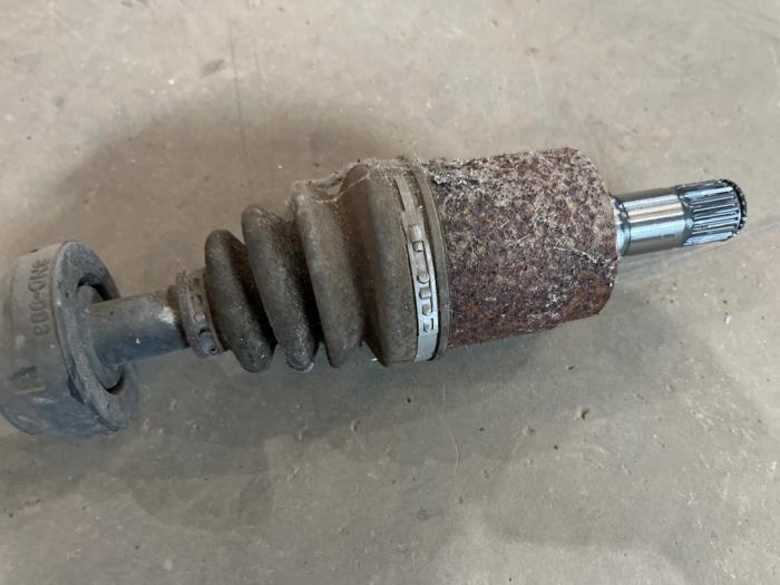 Usagé Arbre de transmission avant gauche Honda Civic (FA/FD) 1.3 Hybrid Prix € 35,00 Règlement à la marge proposé par F. van den Mosselaar autodemontage