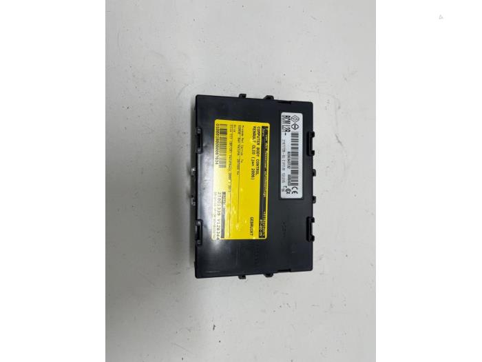 Used Body control computer Renault Clio III (BR/CR) 1.6 16V Price € 25,00 Margin scheme offered by F. van den Mosselaar autodemontage