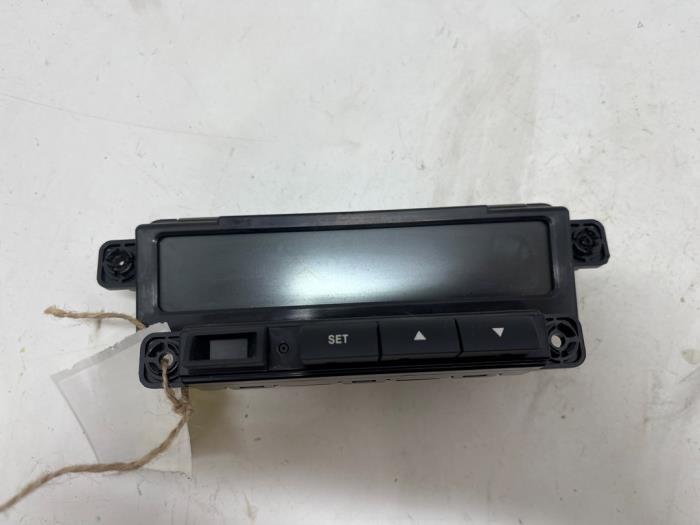 Begagnade Innerdisplay Kia Pro cee'd (EDB3) 1.4 CVVT 16V Pris € 18,50 Marginaltabell erbjuds av F. van den Mosselaar autodemontage