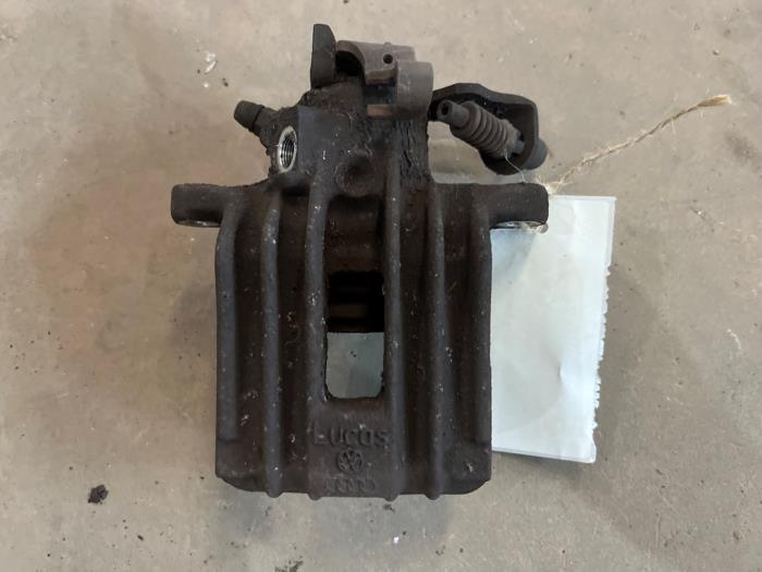 Usagé Etrier de frein arrière gauche Audi A1 (8X1/8XK) 1.4 TFSI 16V 122 Prix € 35,00 Règlement à la marge proposé par F. van den Mosselaar autodemontage