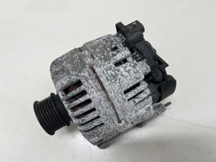Używane Pradnica Volkswagen Polo IV (9N1/2/3) 1.4 16V 75 Cena € 35,00 Procedura marży oferowane przez F. van den Mosselaar autodemontage