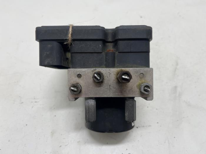 Usagé Pompe ABS Chevrolet Aveo (250) 1.4 16V LS Prix € 70,00 Règlement à la marge proposé par F. van den Mosselaar autodemontage
