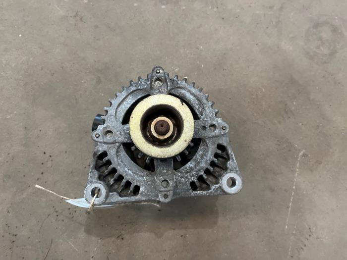 Begagnade Dynamo Peugeot 206 (2A/C/H/J/S) 1.4 HDi Pris € 35,00 Marginaltabell erbjuds av F. van den Mosselaar autodemontage