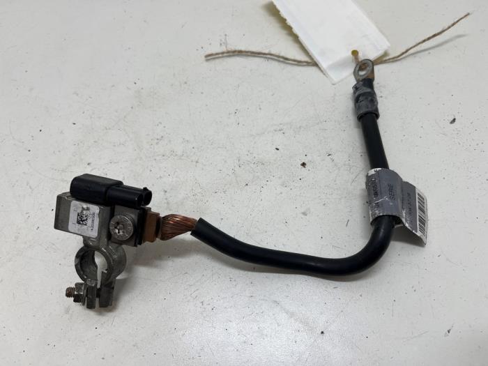 Begagnade Batterisensor Mercedes E (W212) E-250 CGI 16V BlueEfficiency Pris € 20,00 Marginaltabell erbjuds av F. van den Mosselaar autodemontage