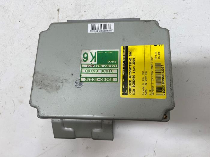 Automatic gearbox computer Kia Sorento I (JC), 2002 / 2011 2.5 CRDi 16V, SUV, Diesel, 2.497cc, 103kW (140pk), 4x4, D4CB, 2002-08 / 2011-03 (Used)
