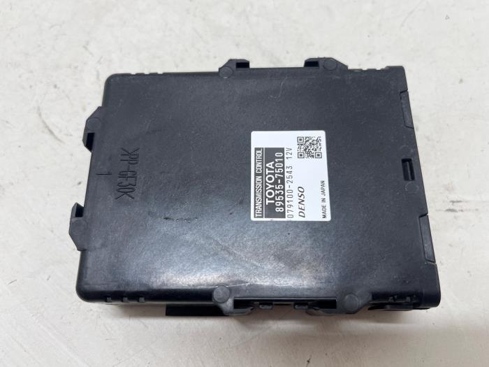 Used Automatic gearbox computer Toyota Auris (E15) 1.8 16V HSD Full Hybrid Price € 20,00 Margin scheme offered by F. van den Mosselaar autodemontage
