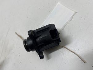 Usados Regulador de presión turbo Mini Clubman (R55) 1.6 16V Cooper S Precio € 50,00 Norma de margen ofrecido por F. van den Mosselaar autodemontage