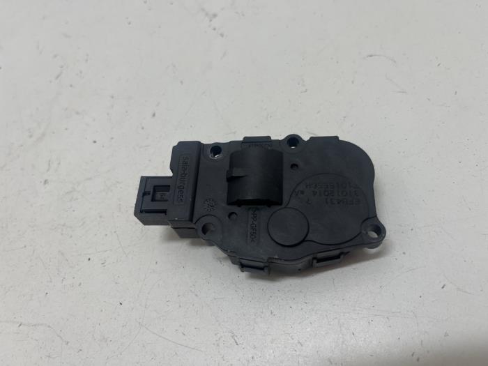 Begagnade Värmarventil, motor BMW 3 serie (F30) 316i 1.6 16V Pris € 10,00 Marginaltabell erbjuds av F. van den Mosselaar autodemontage