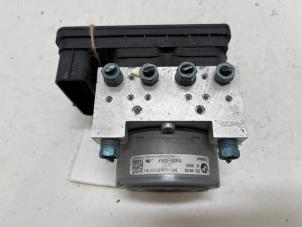 Usados Bomba ABS BMW 3 serie (F30) 316i 1.6 16V Precio € 115,00 Norma de margen ofrecido por F. van den Mosselaar autodemontage