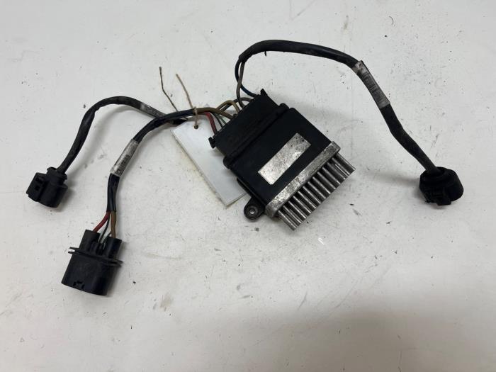 Usagé Ordinateur refroidisseur Audi A4 Avant (B8) 1.8 TFSI 16V Prix € 50,00 Règlement à la marge proposé par F. van den Mosselaar autodemontage
