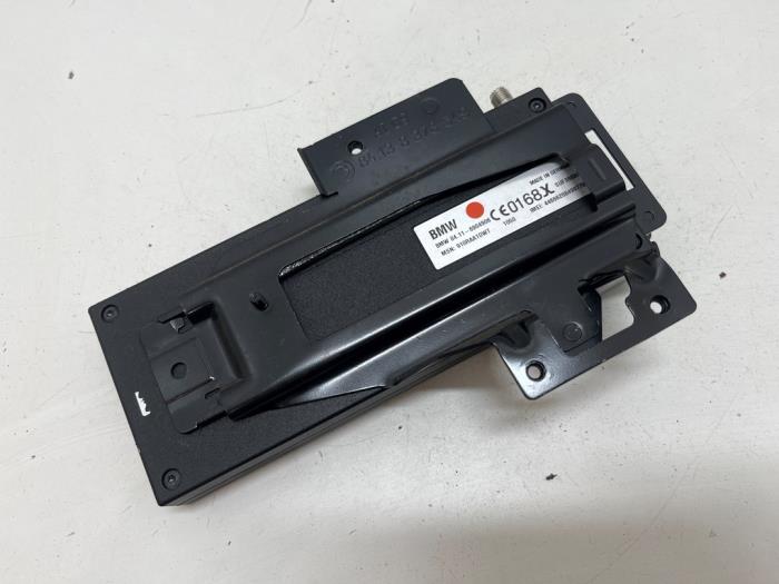 Używane Modul telefoniczny BMW 3 serie (E46/2C) 323 Ci 24V Cena € 20,00 Procedura marży oferowane przez F. van den Mosselaar autodemontage