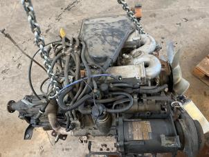 Motor van een Volvo 262 C 2.7 1980