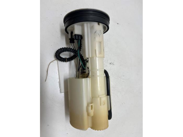 Usagé Pompe à carburant Fiat Coupé 2.0 20V Turbo Prix € 50,00 Règlement à la marge proposé par F. van den Mosselaar autodemontage