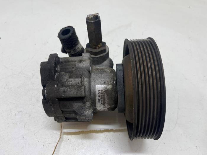 Gebrauchte Lenkkraftverstärker Pumpe Alfa Romeo GTV (916) 2.0 16V Twin Spark Preis € 25,00 Margenregelung angeboten von F. van den Mosselaar autodemontage