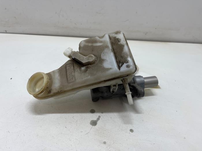 Used Master cylinder Ford Focus 3 1.0 Ti-VCT EcoBoost 12V 100 Price € 25,00 Margin scheme offered by F. van den Mosselaar autodemontage