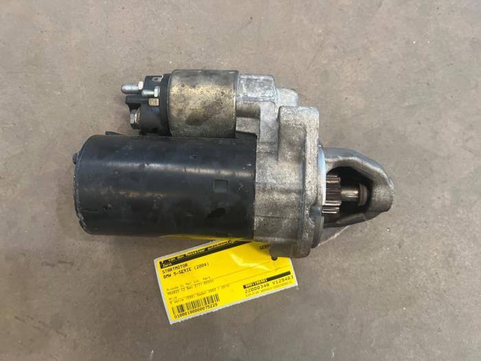 Gebrauchte Anlasser BMW 5 serie (E60) 520i 24V Preis € 35,00 Margenregelung angeboten von F. van den Mosselaar autodemontage