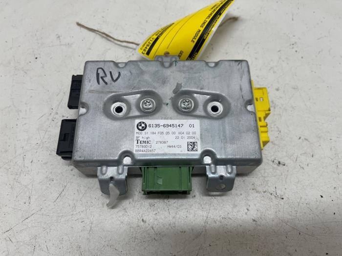 Używane Modul centralnego zamka BMW 5 serie (E60) 520i 24V Cena € 25,00 Procedura marży oferowane przez F. van den Mosselaar autodemontage