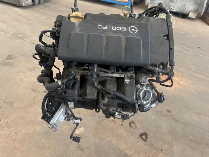 Gebrauchte Motor Opel Corsa E 1.4 16V Preis € 750,00 Margenregelung angeboten von F. van den Mosselaar autodemontage