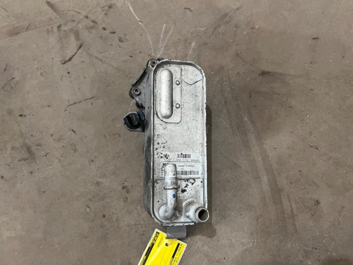 Gebrauchte Ölkühler BMW 1 serie (F20) 114i 1.6 16V Preis € 35,00 Margenregelung angeboten von F. van den Mosselaar autodemontage