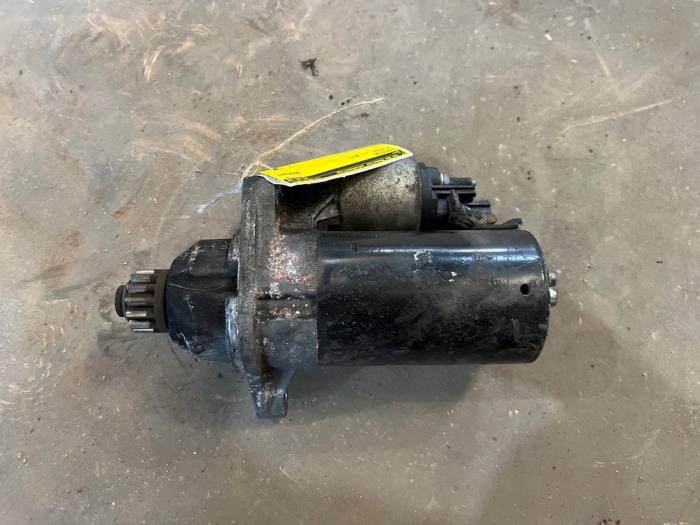 Begagnade Startmotor Volkswagen Passat Variant (365) 1.4 TSI 16V Pris € 35,00 Marginaltabell erbjuds av F. van den Mosselaar autodemontage