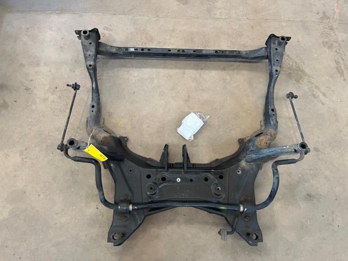 Gebrauchte Unterrahmen Mazda CX-5 I (KE,GH) 2.2 Skyactiv D 175 16V 4WD Preis € 100,00 Margenregelung angeboten von F. van den Mosselaar autodemontage