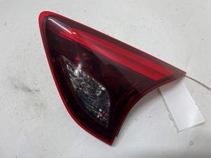 Usados Luz trasera derecha Mazda CX-5 (KE,GH) 2.2 Skyactiv D 175 16V 4WD Precio € 70,00 Norma de margen ofrecido por F. van den Mosselaar autodemontage