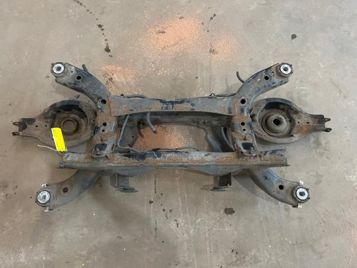 Gebrauchte Unterrahmen Mazda CX-5 I (KE,GH) 2.2 Skyactiv D 175 16V 4WD Preis € 100,00 Margenregelung angeboten von F. van den Mosselaar autodemontage