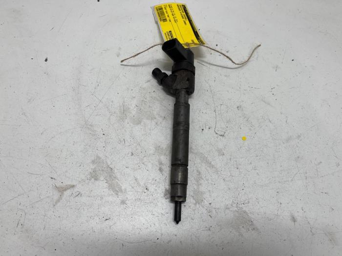 Usagé Injecteurs Mercedes S (W220) 4.0 S-400 CDI V8 32V Prix € 50,00 Règlement à la marge proposé par F. van den Mosselaar autodemontage