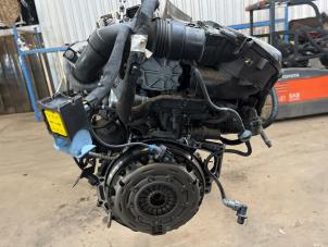 Engine from a Peugeot 3008 I (0U/HU) 1.6 HDiF 16V 2011