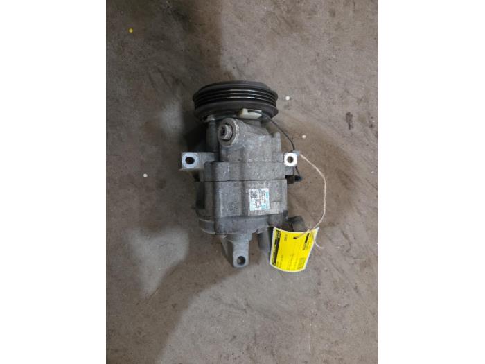 Gebrauchte Klimapumpe Opel Agila (B) 1.0 12V Preis € 75,00 Margenregelung angeboten von F. van den Mosselaar autodemontage