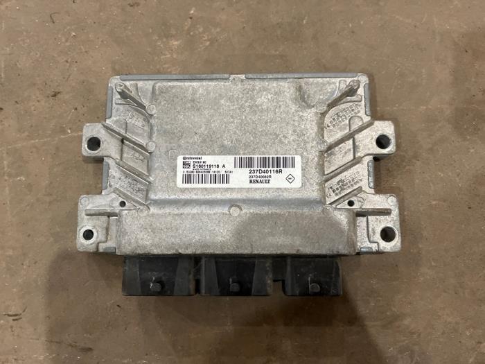 Used Engine management computer Renault Kangoo Express (FW) ZE Price € 100,00 Margin scheme offered by F. van den Mosselaar autodemontage
