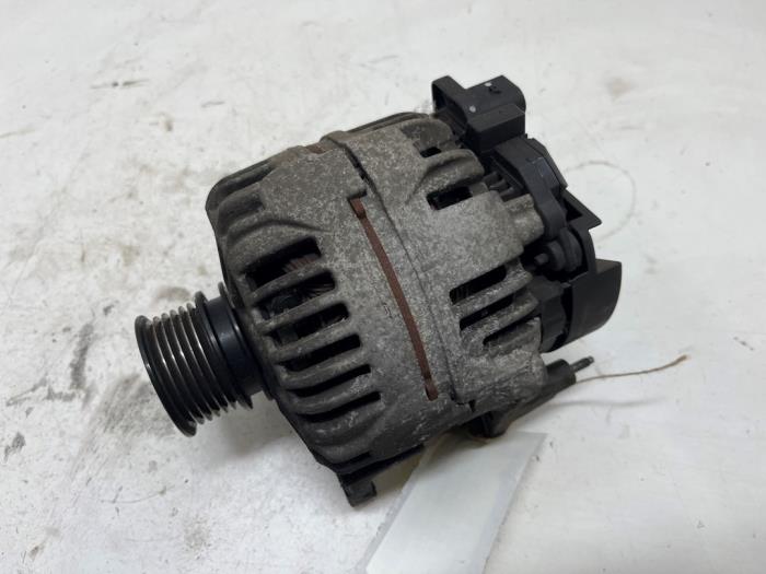 Usagé Dynamo Seat Arosa (6H1) 1.4i Prix € 35,00 Règlement à la marge proposé par F. van den Mosselaar autodemontage